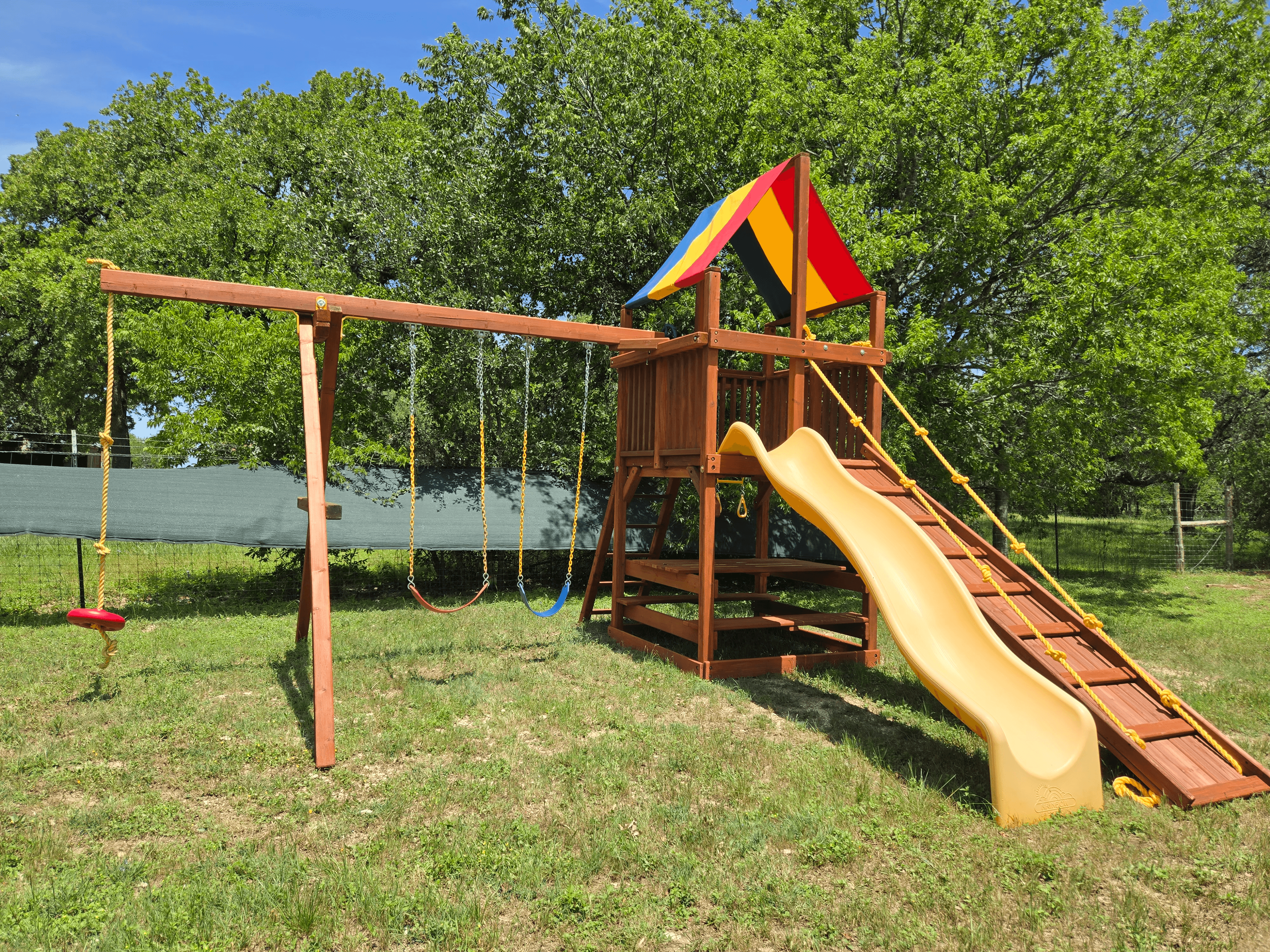 IH10 – Sunshine Clubhouse II Popular 33B Factory Second