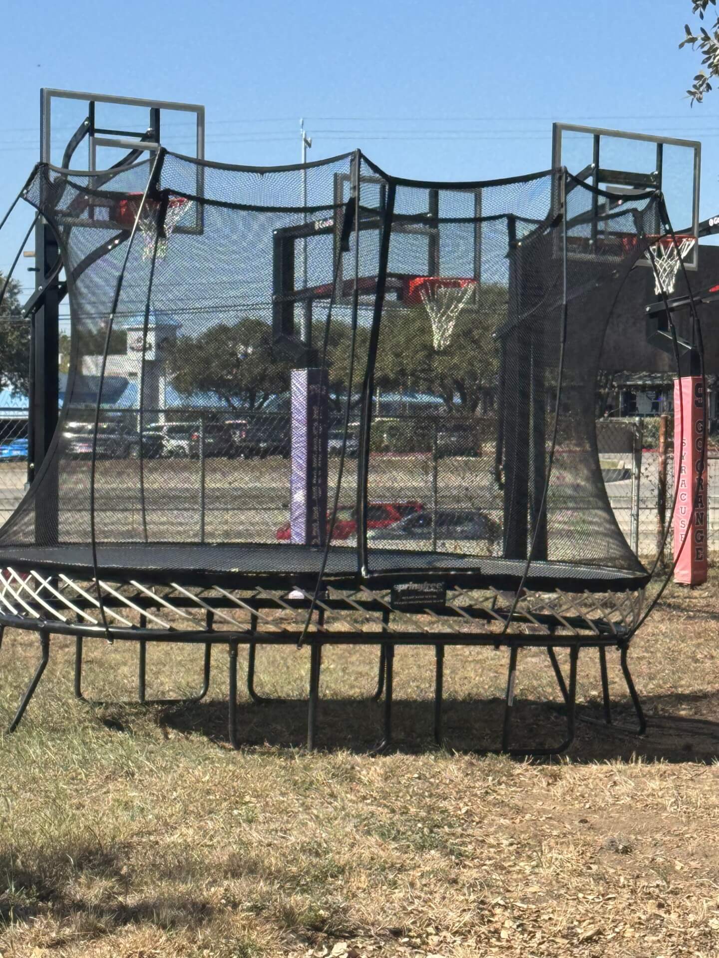 281- 8’x11′ Oval Springfree Trampoline O77