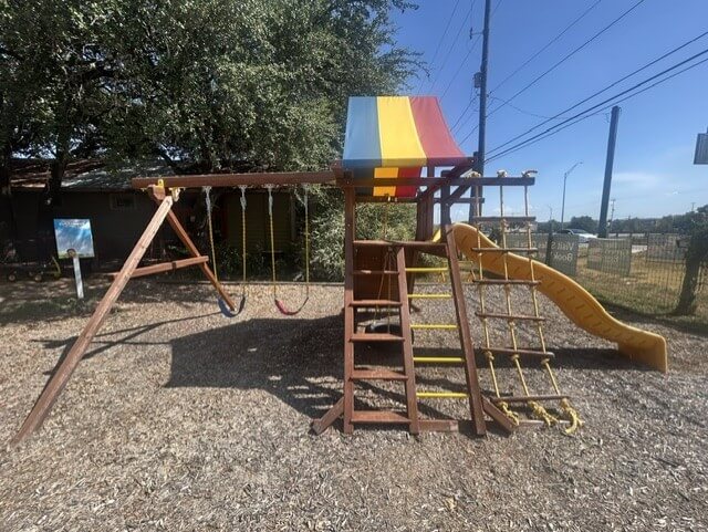 IH10- 9B Circus Castle Popular